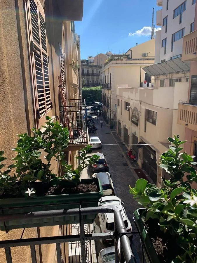 Casa Sperlinga Centro Citta Apartment Palermo